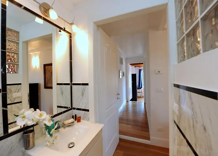 Acacia - Ciclamino * Florenz